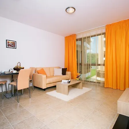 Hotel Hills 3*