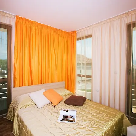 Hills מלון גברובו